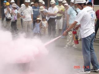 2005-08-28 11:03:10